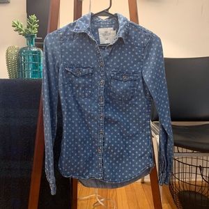 🔺 H&M LOGG Patterned Denim Shirt